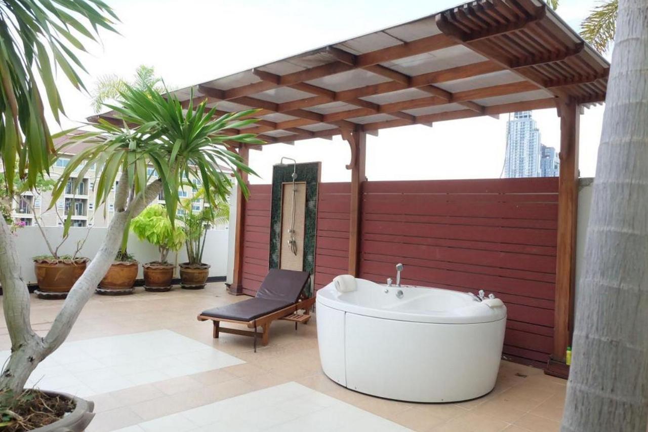 Oyo 1097 Thep Apartment Pattaya Ngoại thất bức ảnh